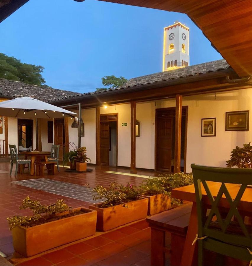 Hotel Colonial Andino - Parque Principal De Pitalito Zewnętrze zdjęcie